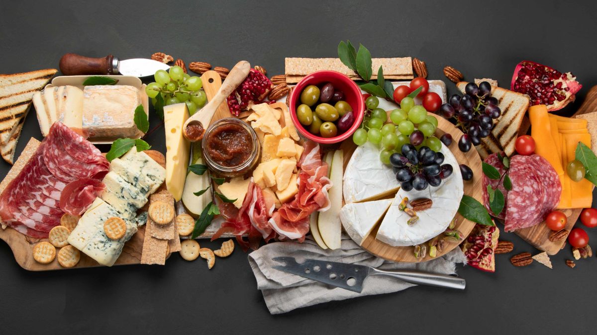 tabla de embutidos y quesos