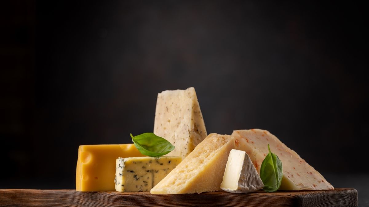 ¿Qué diferencia hay entre queso artesano e industrial?