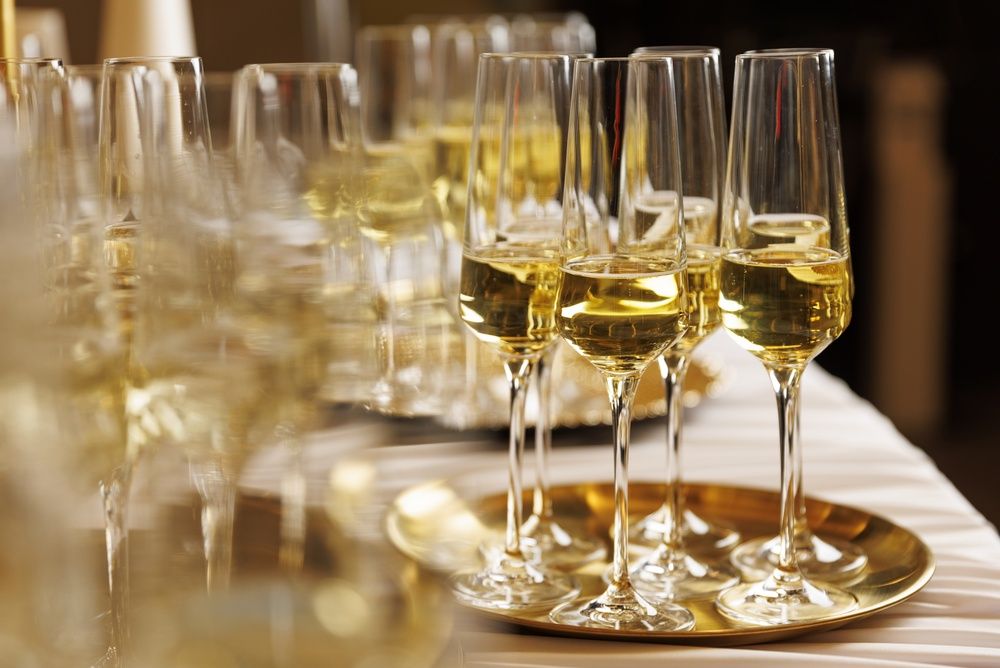¿Se puede volver a tapar una botella de cava?