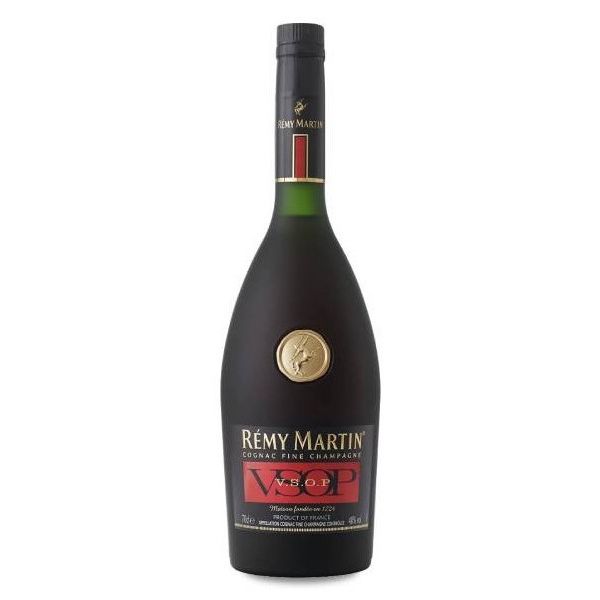 b. Cognac francés REMY MARTIN V.S.O.P.